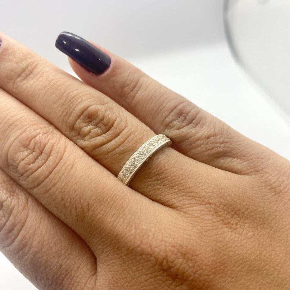 Par de Aliança Namoro em Prata 950 - Realeza 4mm Reta Polida + Anel Brinde