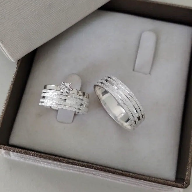 Par de Aliança Namoro em Prata 950 - Bastone 6mm Reta Diamantada + Anel Brinde