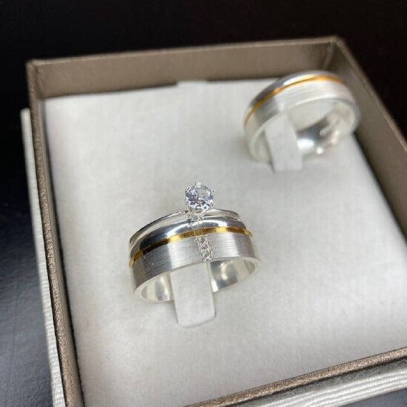 Par de Aliança Namoro em Prata 950 - Dorado Reta 7mm Acetinada + Anel Brinde