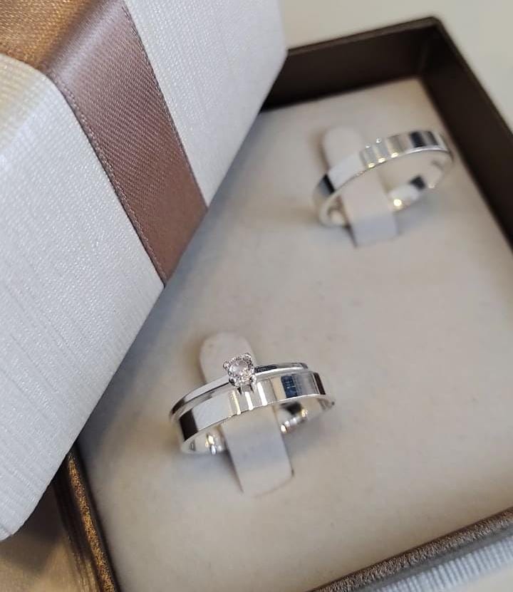 Par de Aliança Namoro em Prata 950 - Cercare 3mm Reta Polida + Anel Brinde