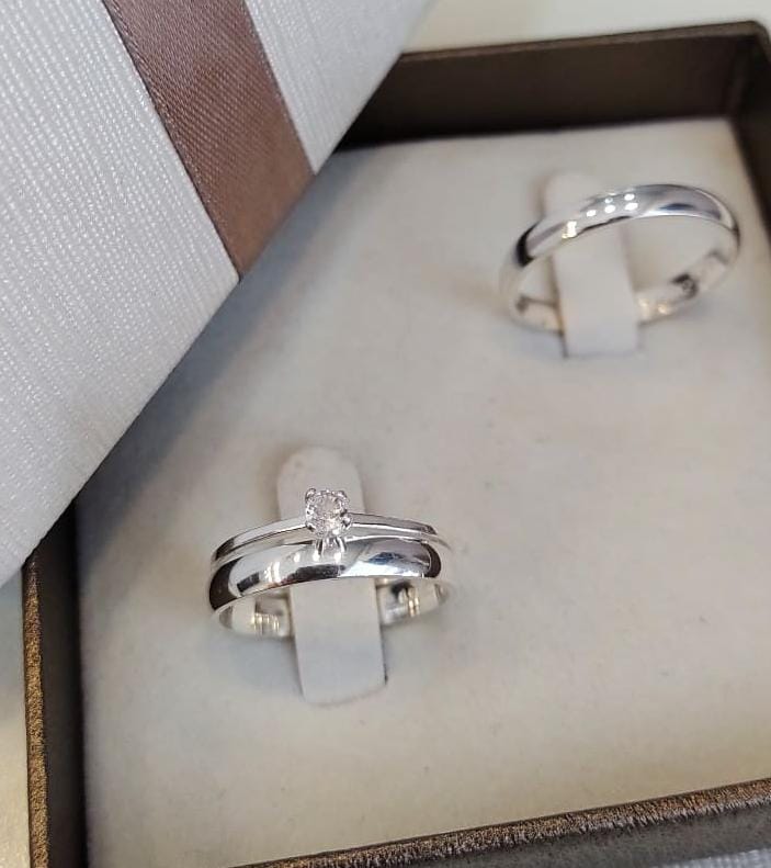 Par de Aliança Namoro em Prata 950 - Sálvia 3mm Meia Cana Polida + Anel Brinde