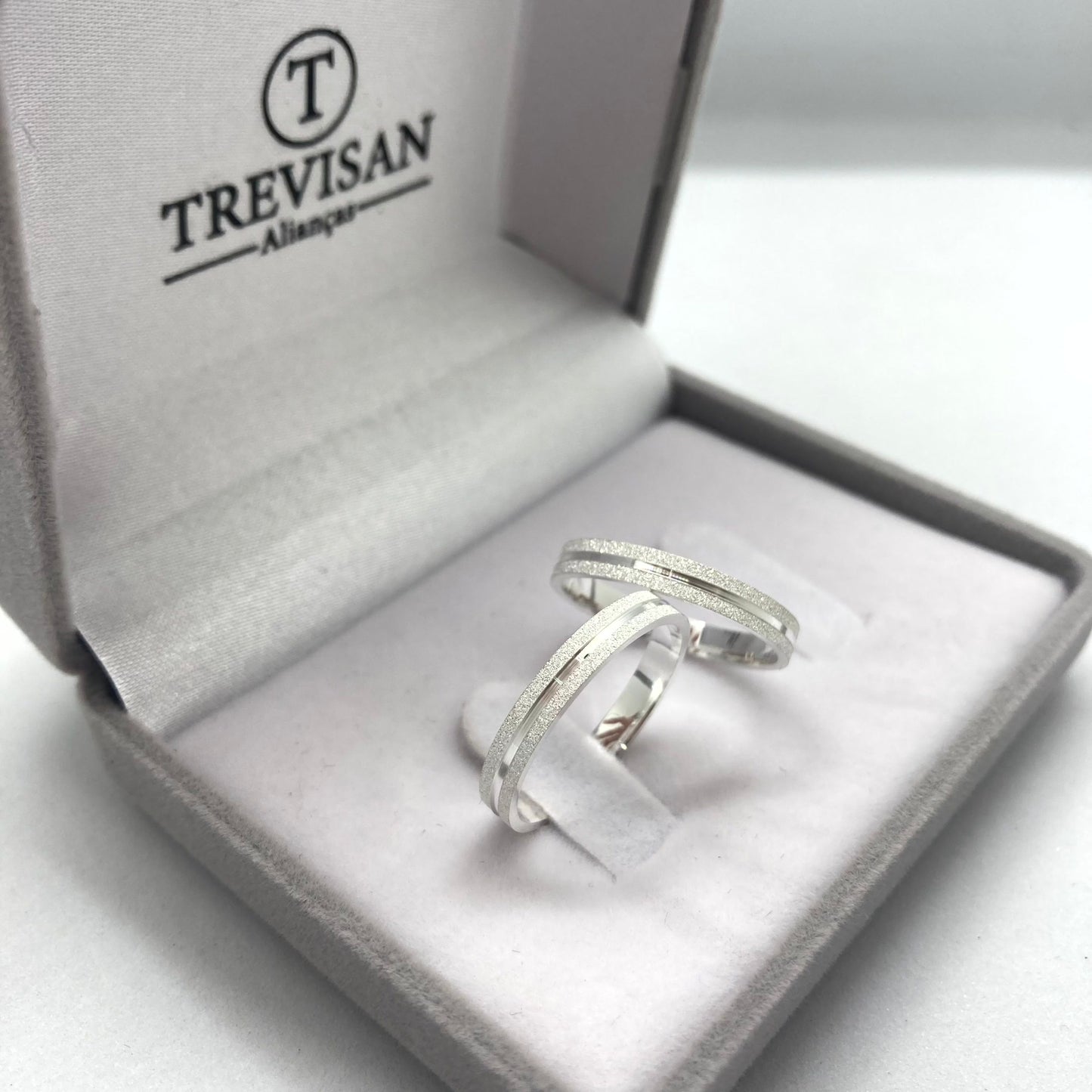 Par de Aliança Namoro em Prata 950 - Moréia 3mm Reta Diamantada + Anel Brinde