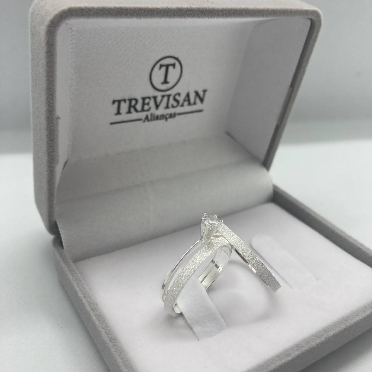 Par de Aliança Namoro em Prata 950 - Je t'aime Reta 2mm Diamantada + Anel Brinde
