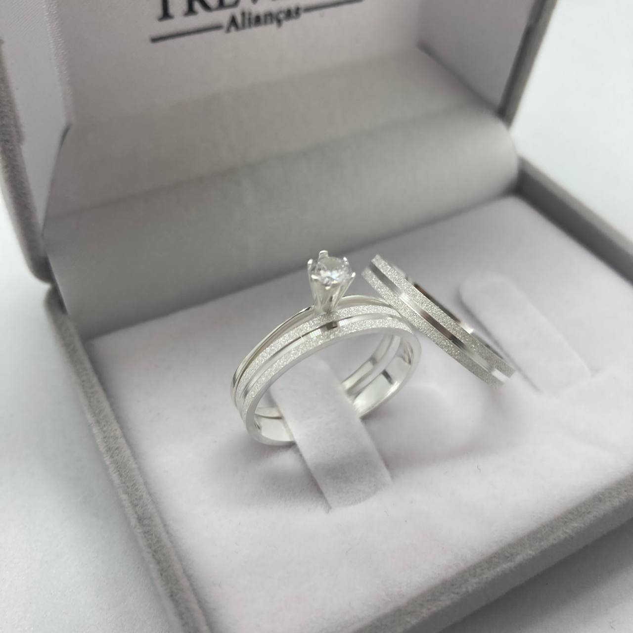 Par de Aliança Namoro em Prata 950 - Moréia 3mm Reta Diamantada + Anel Brinde