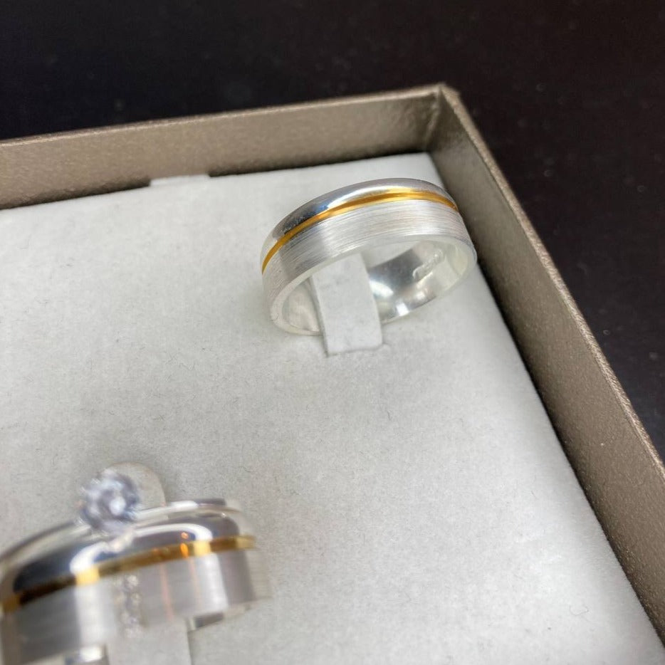 Par de Aliança Namoro em Prata 950 - Dorado Reta 7mm Acetinada + Anel Brinde