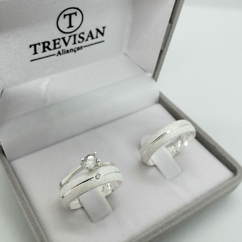 Par de Aliança Namoro em Prata 950 - Chérie 5mm Abaulada Diamantada + Anel Brinde
