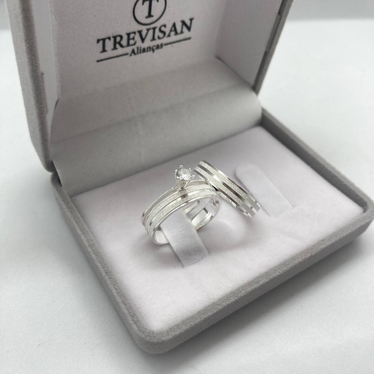 Par de Aliança Namoro em Prata 950 - Dália 4mm Reta Diamantada + Anel Brinde