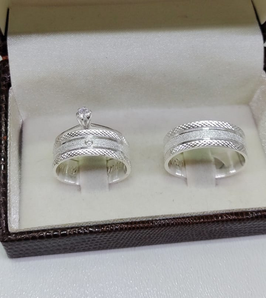 Par de Aliança Namoro em Prata 950 - Pinho 7mm Reta Diamantada + Anel Brinde