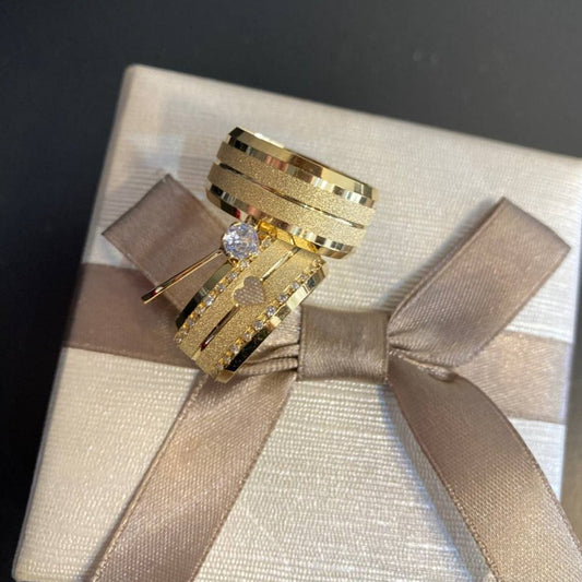 Par de Aliança Noivado/Casamento Ouro 750/18k - Catania 10mm Chanfrada Diamantada + Anel Brinde