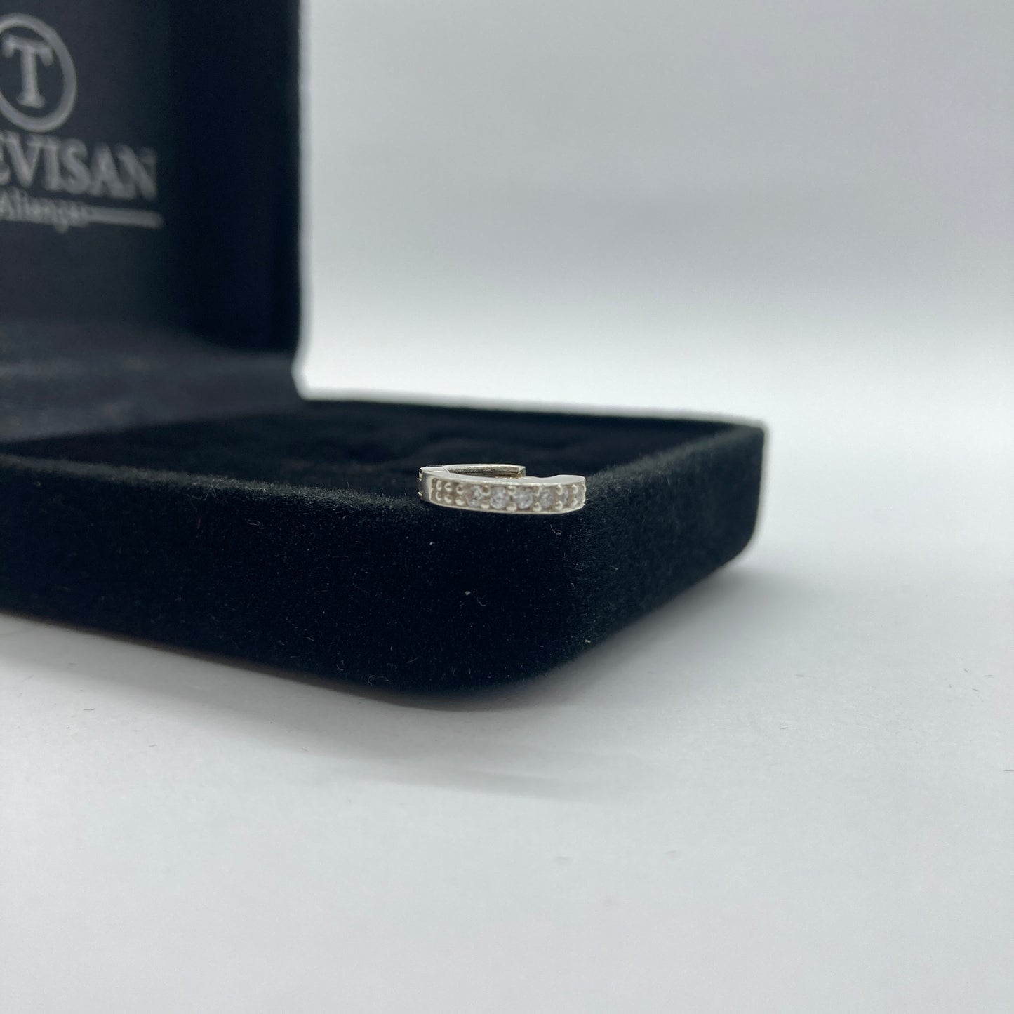 Piercing em Prata 925- Argola cravejada