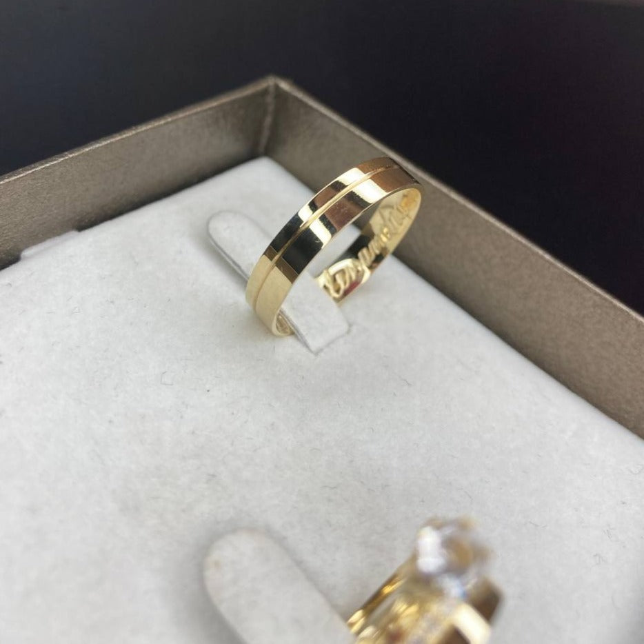 Par de Aliança Noivado/Casamento Ouro 750/18k - Modena 4mm Reta Polida + Anel Brinde