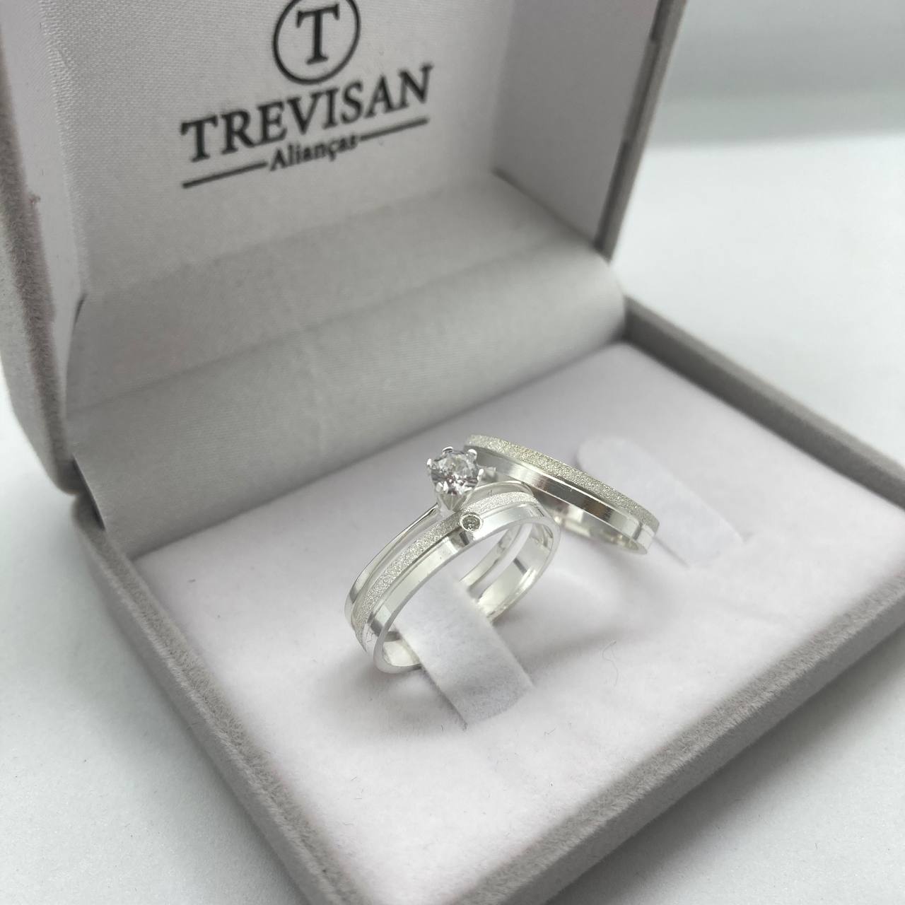 Par de Aliança Namoro em Prata 950 - Ipê-Branco 3mm Reta Diamantada/Polida + Anel Brinde